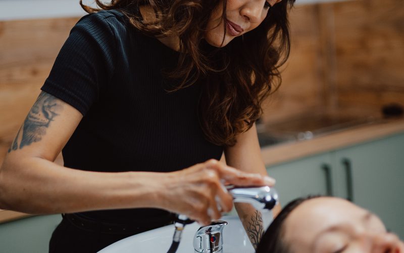 Friseurstudio, Haar im Glück