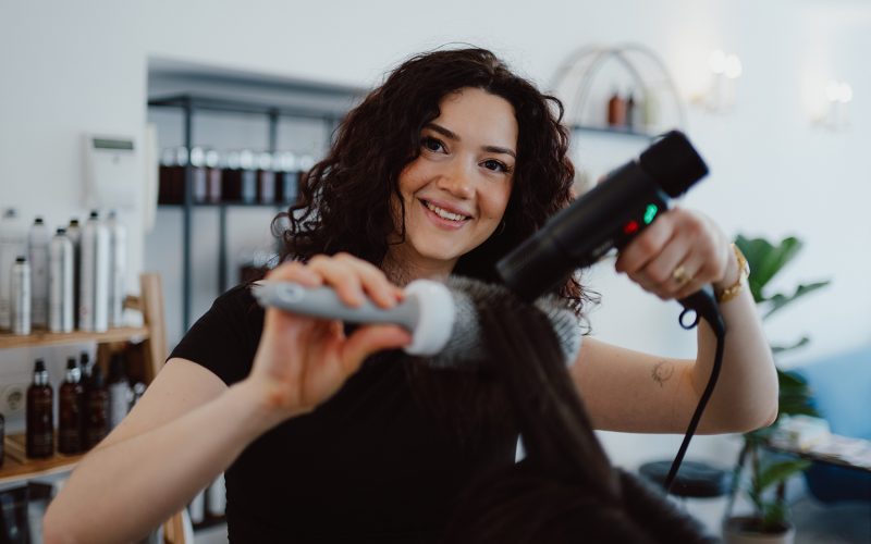 Friseurstudio, Haar im Glück